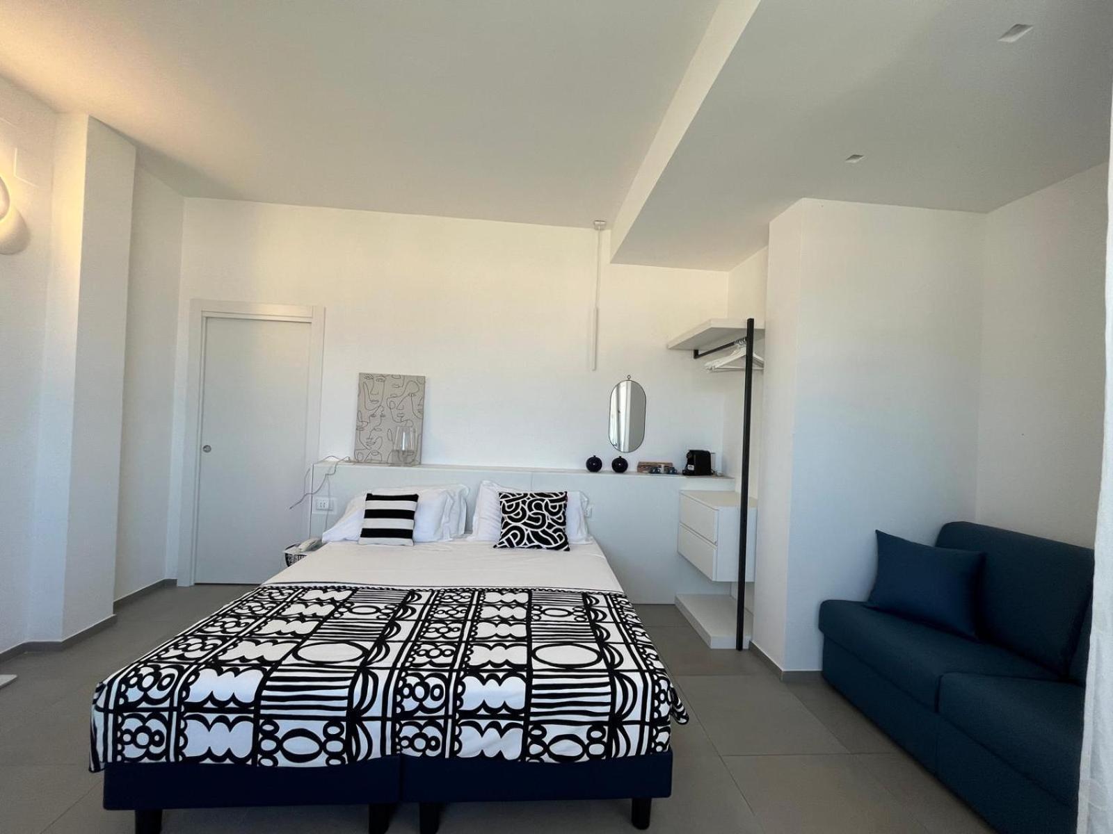 Albergo Punta De L'Est Francavilla Al Mare Exteriör bild