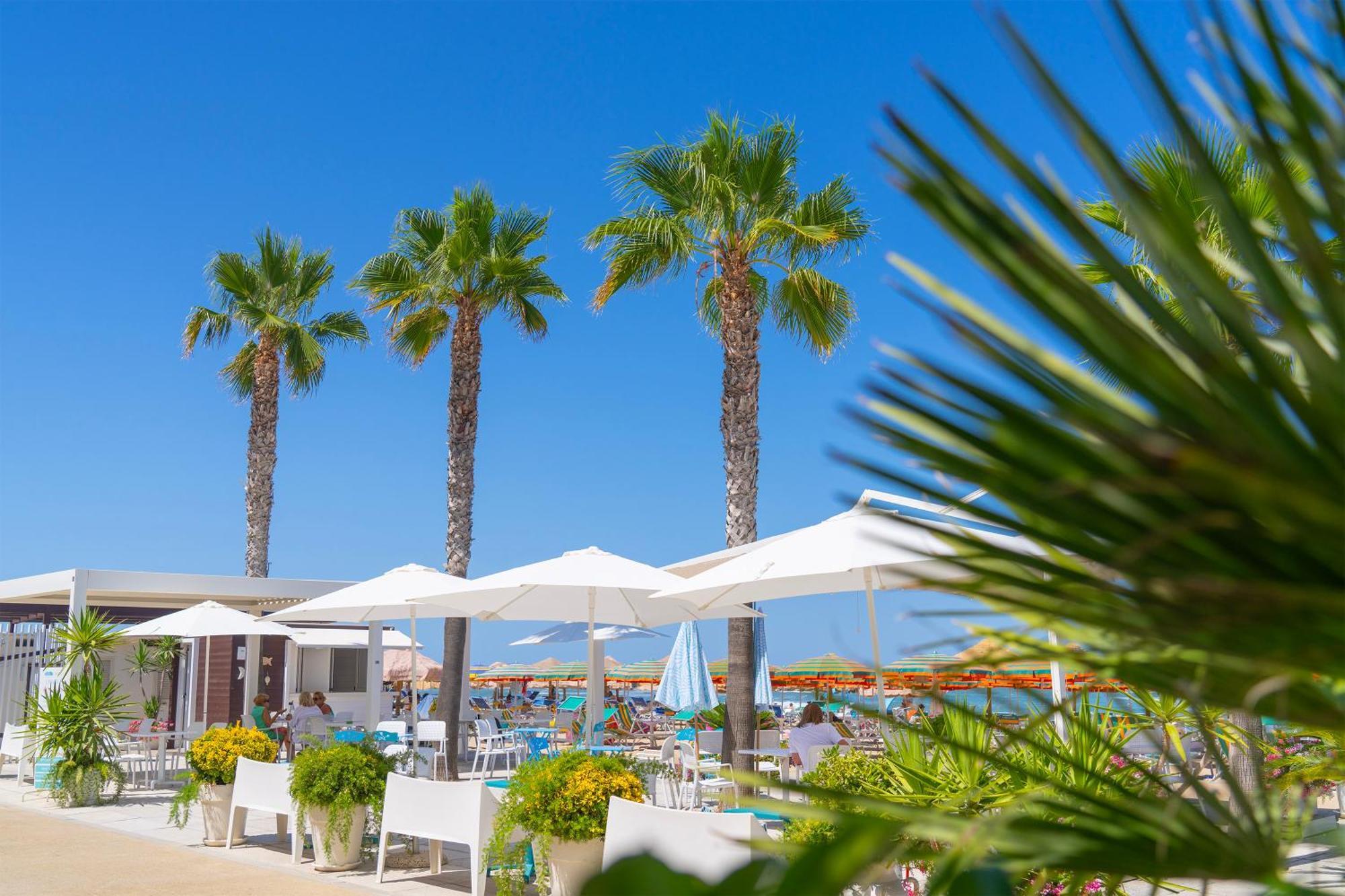 Albergo Punta De L'Est Francavilla Al Mare Exteriör bild