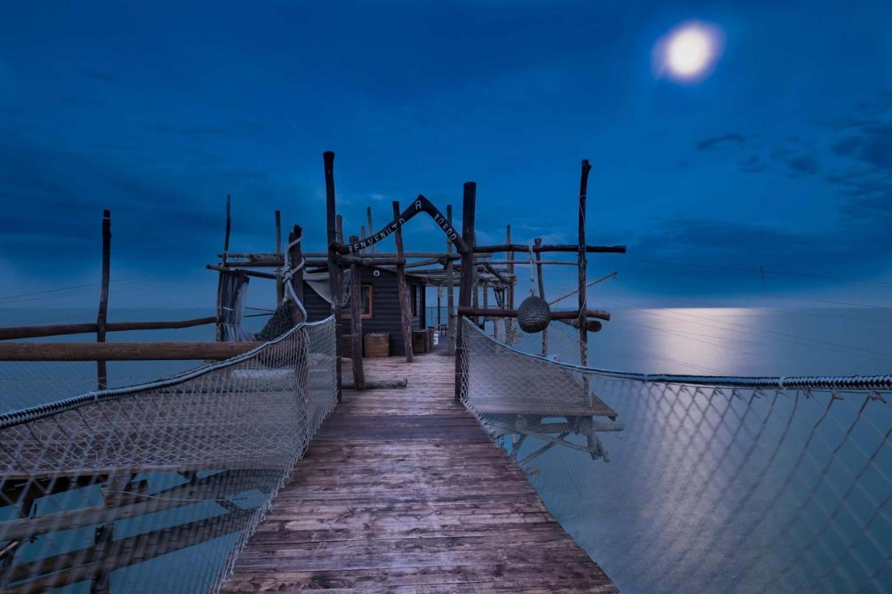 Albergo Punta De L'Est Francavilla Al Mare Exteriör bild